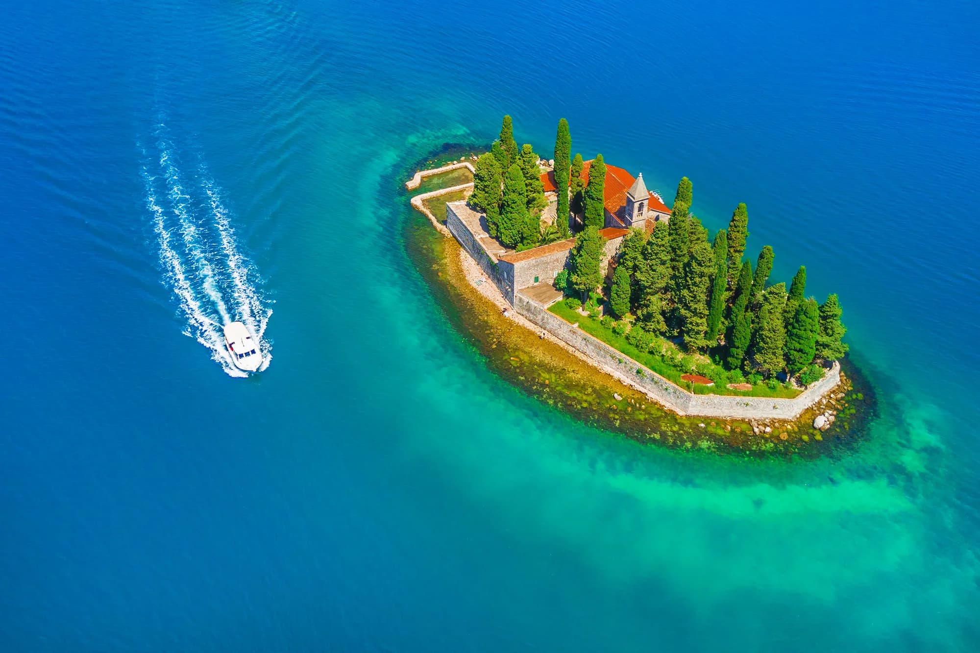 Vodič za kruzersku luku Kotor: šta raditi za jedan dan (2026)