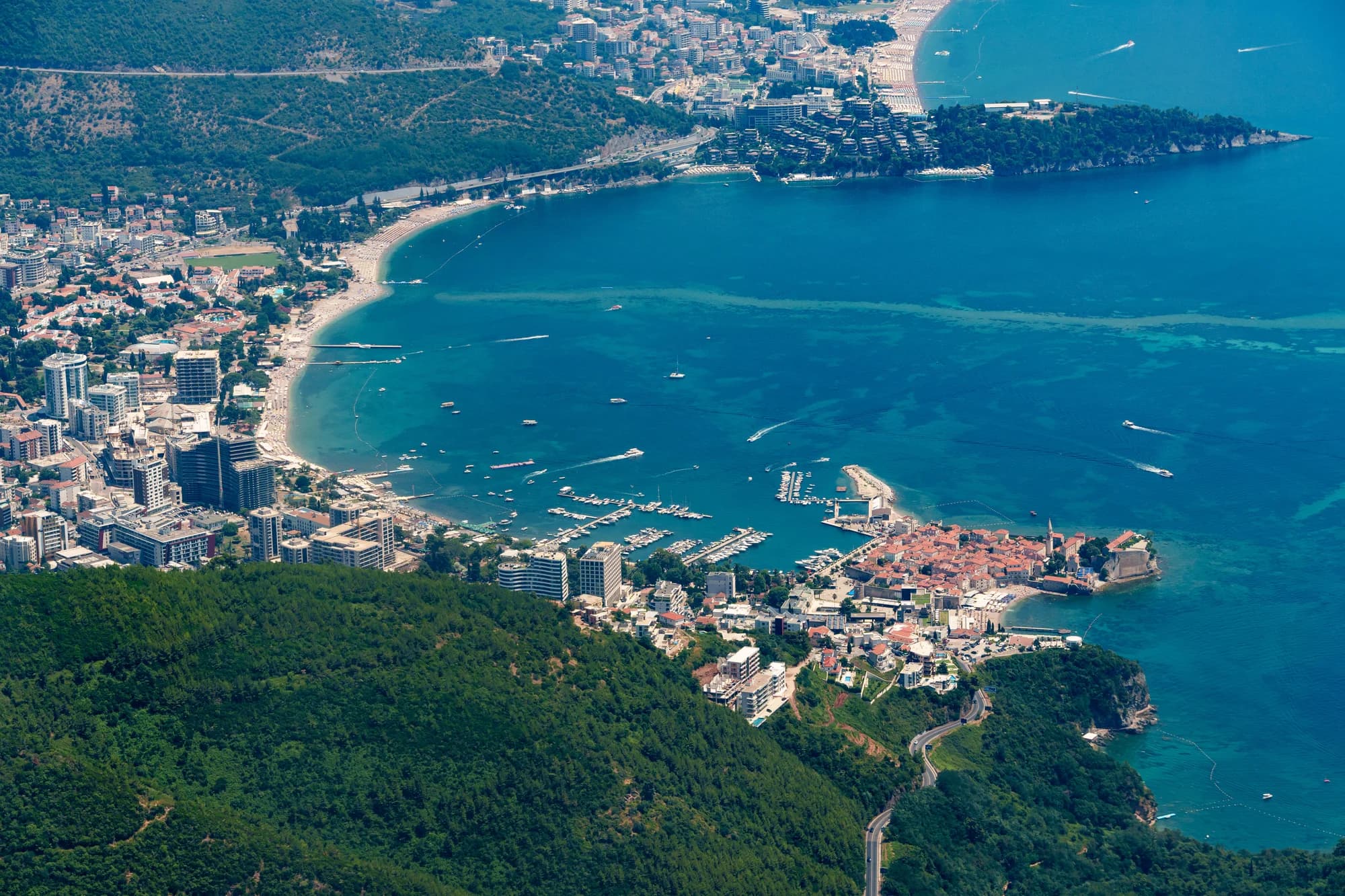 Budva–Bečići Tunnel in 2026: Route, Art and Safety