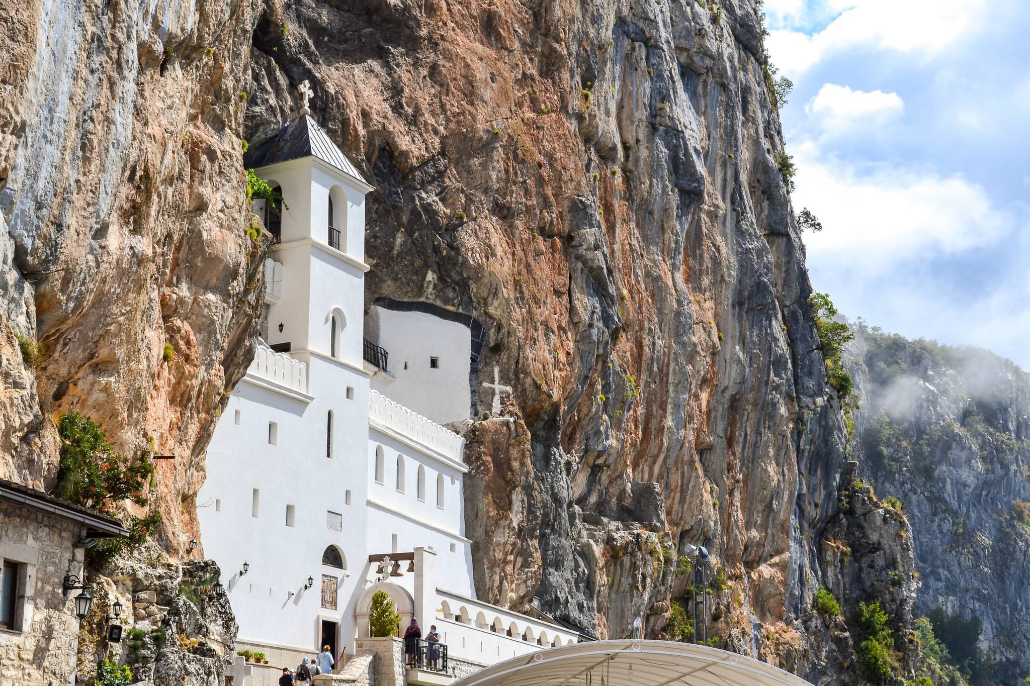 Manastir Ostrog